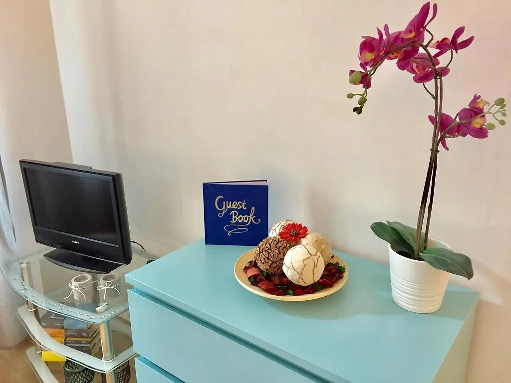 Lily'S Prague Apartment - 5 Minutes To Charles Bridge