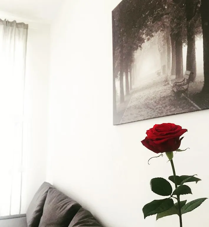 Lily'S Prague Apartment - 5 Minutes To Charles Bridge