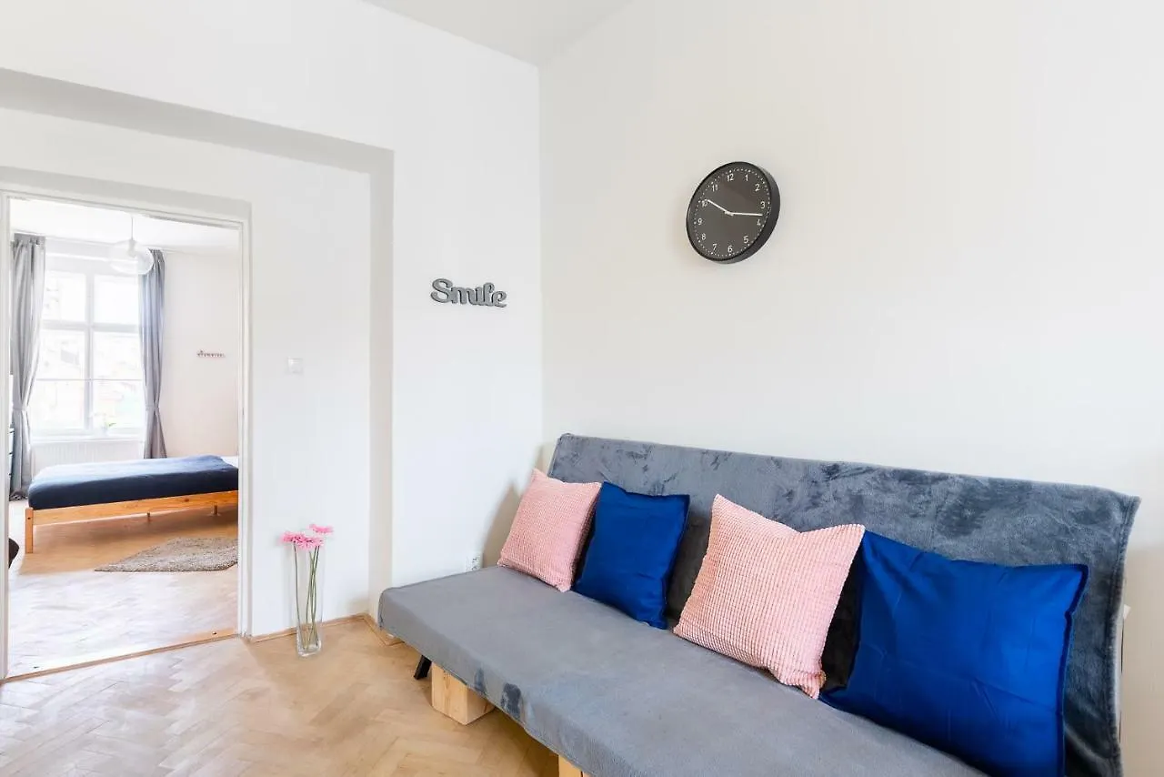 Lily'S Prague Apartment - 5 Minutes To Charles Bridge